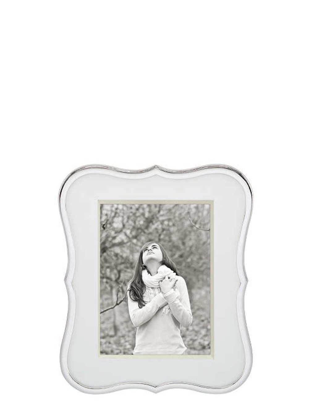 Kate Spade White and Silver Scalloped Picture Frame